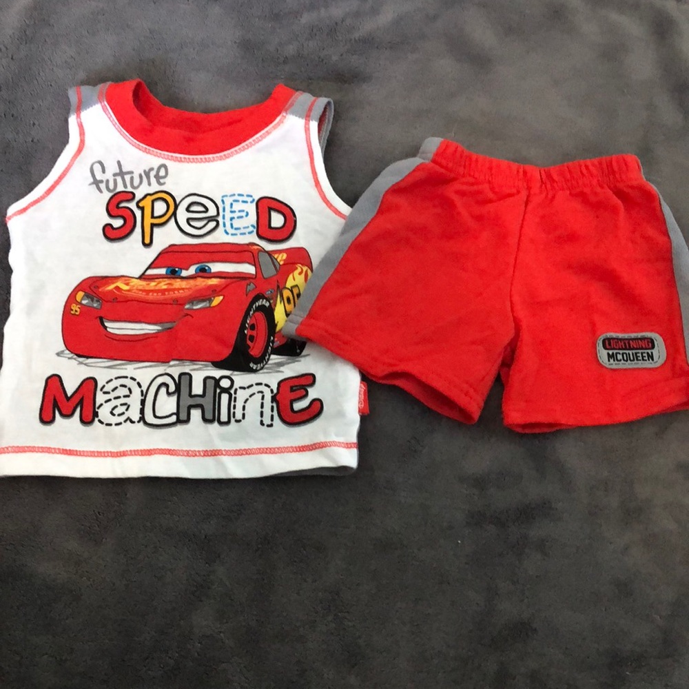Infant outfit